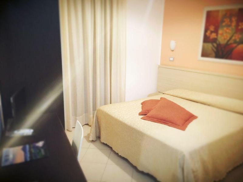 Hotel Centrale Syrakuzy Zewnętrze zdjęcie